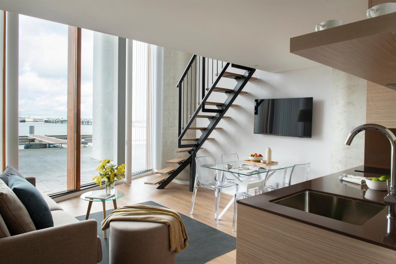 Appartement met 2 Slaapkamers en Uitzicht op de Rivier